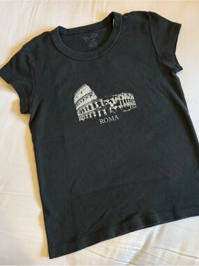 Brandy Melville Roma Tee